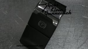 Usados Interruptor de freno de mano Audi A4 Precio € 20,00 Norma de margen ofrecido por Gebr.Klein Gunnewiek Ho.BV