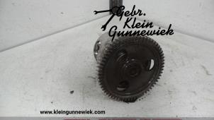 Used Oil pump Mercedes CLA Price on request offered by Gebr.Klein Gunnewiek Ho.BV