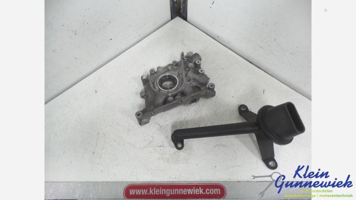 Używane Pompa oleju Ford B-Max Cena € 85,00 Procedura marży oferowane przez Klein Gunnewiek Autodemontage & Motorentechniek