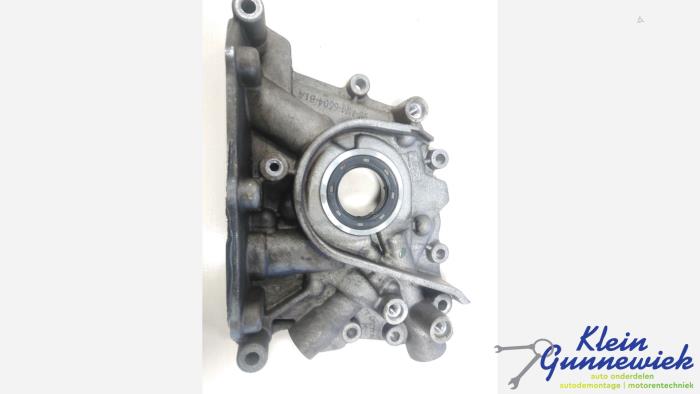 Używane Pompa oleju Ford C-Max Cena € 55,00 Procedura marży oferowane przez Klein Gunnewiek Autodemontage & Motorentechniek