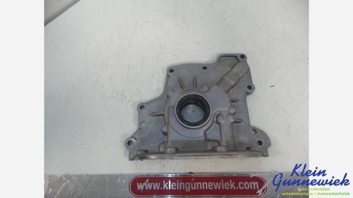 Używane Pompa oleju Volkswagen Beetle Cena € 31,00 Procedura marży oferowane przez Klein Gunnewiek Autodemontage & Motorentechniek