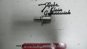 Używane Przelacznik pompy oleju Volkswagen Tiguan Cena na żądanie oferowane przez Gebr.Klein Gunnewiek Ho.BV