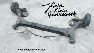 Usagé Arbre entraînement roue avant Volkswagen Polo Prix € 100,00 Règlement à la marge proposé par Gebr.Klein Gunnewiek Ho.BV