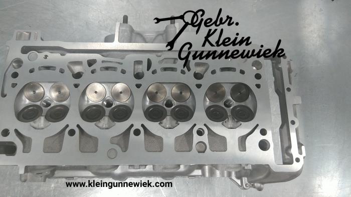 Cylinder head from a Volkswagen Tiguan 2018