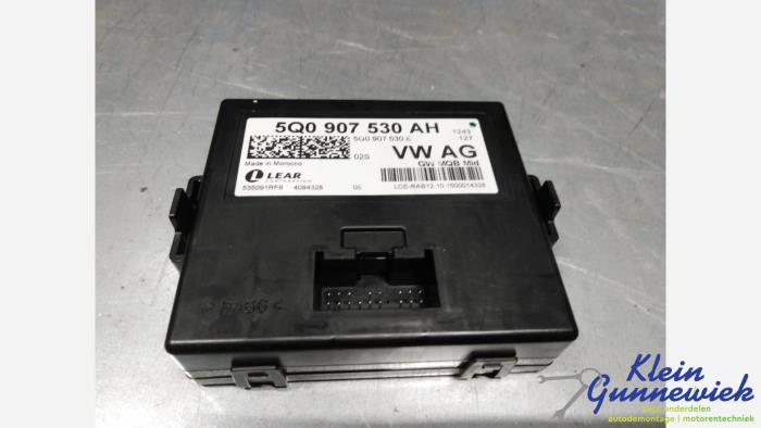 Computer, miscellaneous Volkswagen E-Golf (Used)