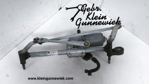 Used Front wiper motor Opel Corsa Price € 35,00 Margin scheme offered by Gebr.Klein Gunnewiek Ho.BV