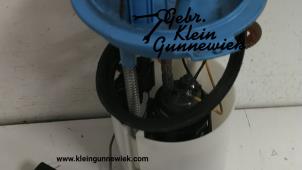 Used Electric fuel pump Volkswagen Beetle Price € 75,00 Margin scheme offered by Gebr.Klein Gunnewiek Ho.BV