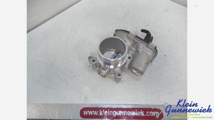 Używane Przepustnica MG EHS Cena € 125,00 Procedura marży oferowane przez Klein Gunnewiek Autodemontage & Motorentechniek