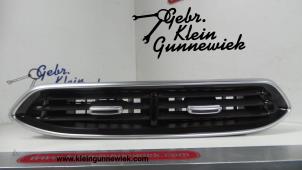Used Dashboard vent MG EHS Price € 50,00 Margin scheme offered by Gebr.Klein Gunnewiek Ho.BV