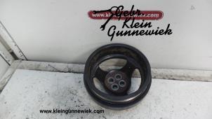 Used Crankshaft pulley Mercedes Sprinter Price on request offered by Gebr.Klein Gunnewiek Ho.BV
