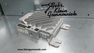 Usados Amplificador de radio BMW 2-Serie Precio € 595,00 Norma de margen ofrecido por Gebr.Klein Gunnewiek Ho.BV