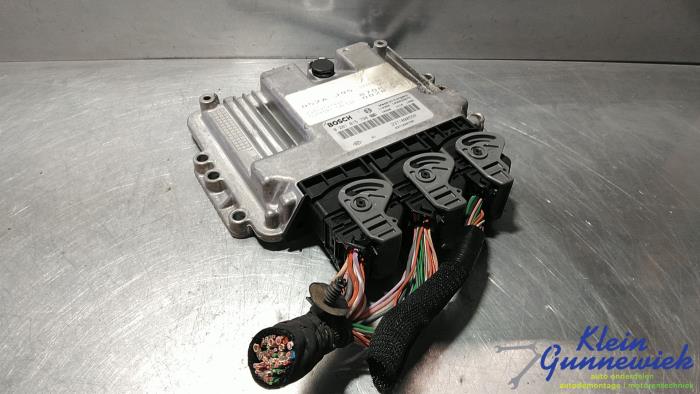 Used Injection computer Renault Scenic Price € 84,00 Margin scheme offered by Klein Gunnewiek Autodemontage & Motorentechniek