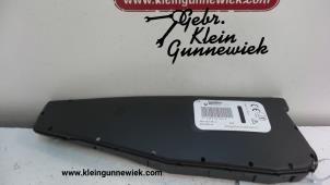 Usagé Airbag latéral Renault Scenic Prix € 140,00 Règlement à la marge proposé par Gebr.Klein Gunnewiek Ho.BV