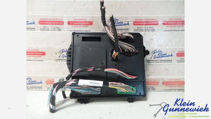 Gebrauchte Steuergerät Body Control Renault Scenic Preis € 24,00 Margenregelung angeboten von Klein Gunnewiek Autodemontage & Motorentechniek