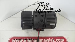 Usagé Moteur de ventilation chauffage Renault Scenic Prix sur demande proposé par Gebr.Klein Gunnewiek Ho.BV