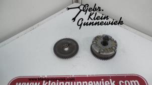Usados Engranaje de árbol de levas Renault Scenic Precio de solicitud ofrecido por Gebr.Klein Gunnewiek Ho.BV