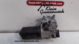 Used Front wiper motor Kia Cee'D Price on request offered by Gebr.Klein Gunnewiek Ho.BV