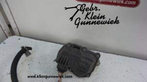 Usados Válvula de mariposa de gases de escape Renault Scenic Precio de solicitud ofrecido por Gebr.Klein Gunnewiek Ho.BV