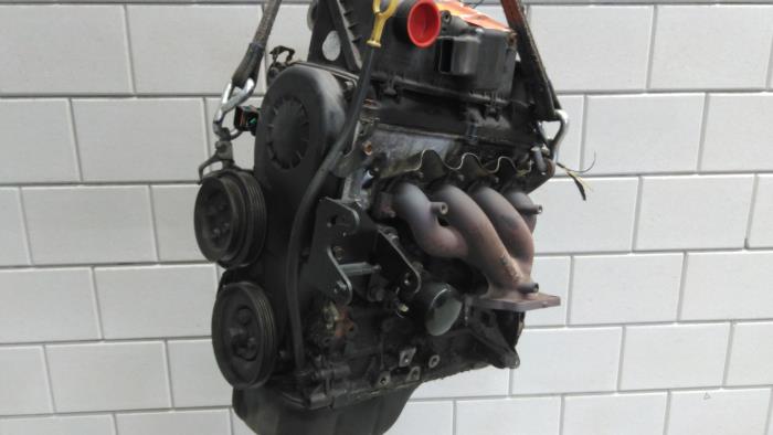 Engine Hyundai Atos - 2110102H00 G4HC