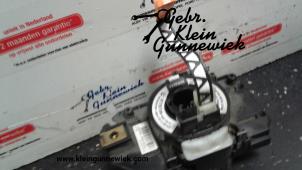 Usagé Ressort tournant airbag Renault Master Prix sur demande proposé par Gebr.Klein Gunnewiek Ho.BV