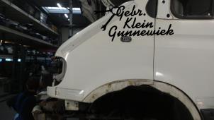 Gebrauchte Kotflügel links vorne Renault Master Preis auf Anfrage angeboten von Gebr.Klein Gunnewiek Ho.BV