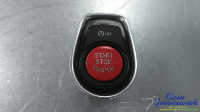 Używane Przelacznik Start/Stop BMW 4-Serie Cena € 24,00 Procedura marży oferowane przez Klein Gunnewiek Autodemontage & Motorentechniek