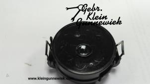 Gebrauchte Regensensor Renault Master Preis € 45,00 Margenregelung angeboten von Gebr.Klein Gunnewiek Ho.BV