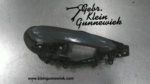 Used Rear door handle 4-door, right BMW 2-Serie Price € 30,00 Margin scheme offered by Gebr.Klein Gunnewiek Ho.BV