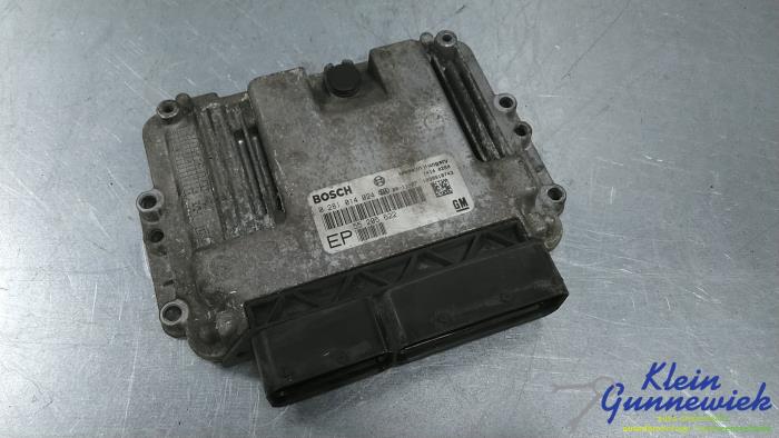 Used Injection computer Opel Zafira Price € 63,00 Margin scheme offered by Klein Gunnewiek Autodemontage & Motorentechniek