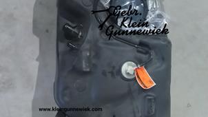 Usagé Réservoir de carburant Ford Fiesta Prix € 60,00 Règlement à la marge proposé par Klein Gunnewiek Autodemontage & Motorentechniek