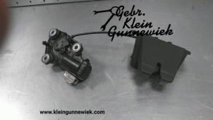 Usagé Mécanique de verrouillage hayon Volvo XC40 Prix € 95,00 Règlement à la marge proposé par Gebr.Klein Gunnewiek Ho.BV