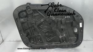 Usagé Mécanique vitre 4portes avant gauche Volvo XC40 Prix € 45,00 Règlement à la marge proposé par Gebr.Klein Gunnewiek Ho.BV