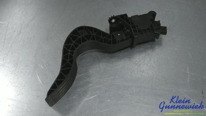 Begagnade Gaspedalsensor Volvo XC40 Pris € 74,00 Marginaltabell erbjuds av Klein Gunnewiek Autodemontage & Motorentechniek