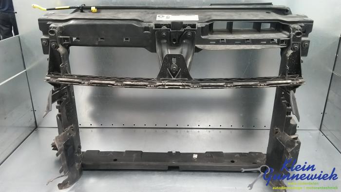 Używane Panel przedni Volkswagen Jetta Cena € 81,00 Procedura marży oferowane przez Klein Gunnewiek Autodemontage & Motorentechniek