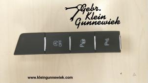Usagé Commutateur Volkswagen Tiguan Prix € 20,00 Règlement à la marge proposé par Gebr.Klein Gunnewiek Ho.BV