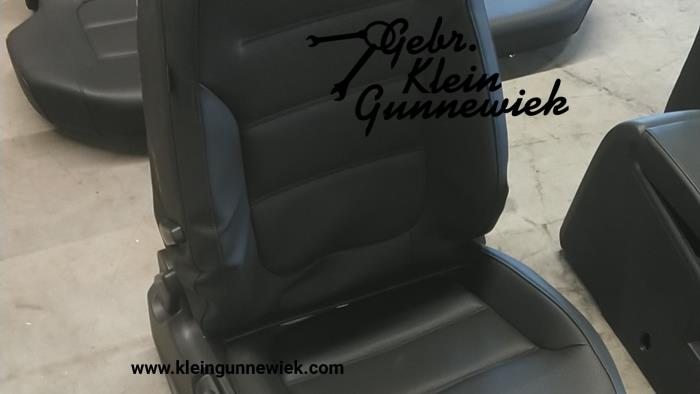 Kit revêtement (complet) d'un Volkswagen Jetta 2016