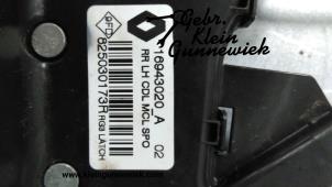 Used Rear door lock mechanism 4-door, left Renault Megane Price € 60,00 Margin scheme offered by Gebr.Klein Gunnewiek Ho.BV
