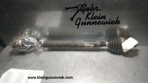 Used Front drive shaft, right Volkswagen Polo Price € 55,00 Margin scheme offered by Gebr.Klein Gunnewiek Ho.BV