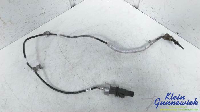 Używane Czujnik temperatury spalin Volkswagen Passat Cena € 33,00 Procedura marży oferowane przez Klein Gunnewiek Autodemontage & Motorentechniek