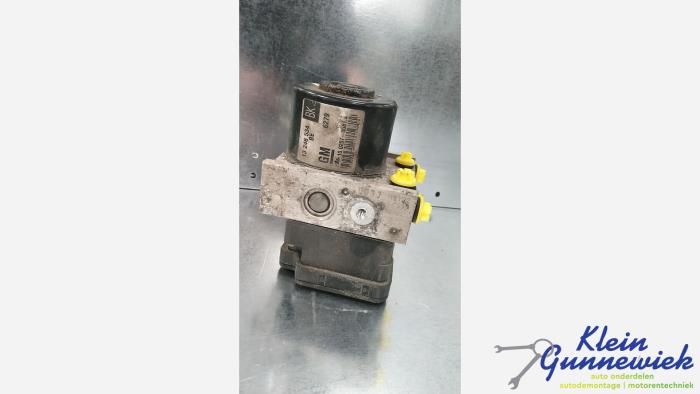 Gebrauchte ABS Pumpe Opel Astra Preis € 189,00 Margenregelung angeboten von Klein Gunnewiek Autodemontage & Motorentechniek
