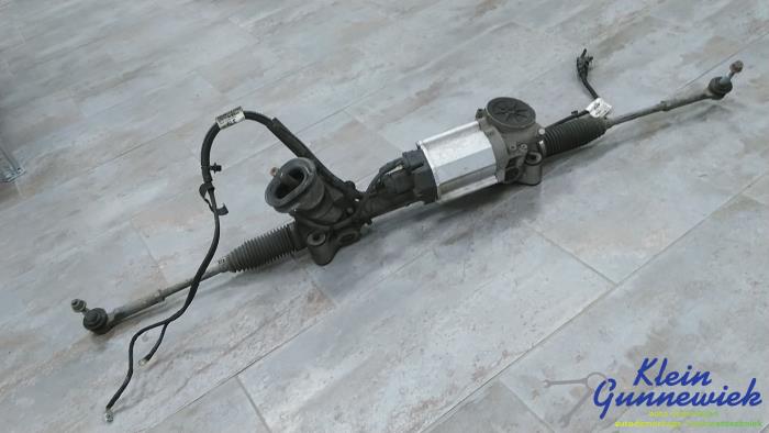 Begagnade Styrbox Opel Astra Pris € 114,00 Marginaltabell erbjuds av Klein Gunnewiek Autodemontage & Motorentechniek