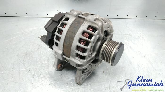 Gebrauchte Dynamo Renault Megane Preis € 35,00 Margenregelung angeboten von Klein Gunnewiek Autodemontage & Motorentechniek
