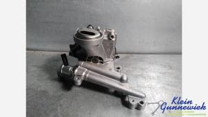 Begagnade Oljepump Opel Karl Pris € 75,00 Marginaltabell erbjuds av Klein Gunnewiek Autodemontage & Motorentechniek
