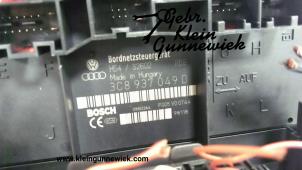 Usagé Ordinateur contrôle fonctionnel Volkswagen Touran Prix € 45,00 Règlement à la marge proposé par Gebr.Klein Gunnewiek Ho.BV