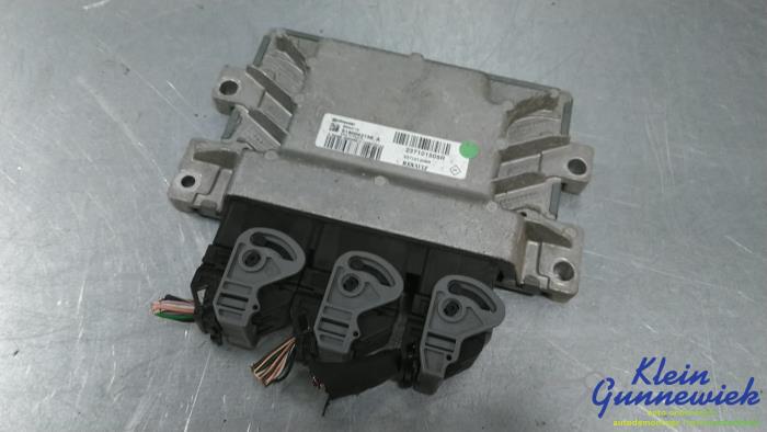 Used Injection computer Renault Clio Price € 59,00 Margin scheme offered by Klein Gunnewiek Autodemontage & Motorentechniek