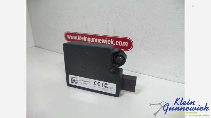Used Computer, miscellaneous Tesla Model 3 Price € 36,00 Margin scheme offered by Klein Gunnewiek Autodemontage & Motorentechniek
