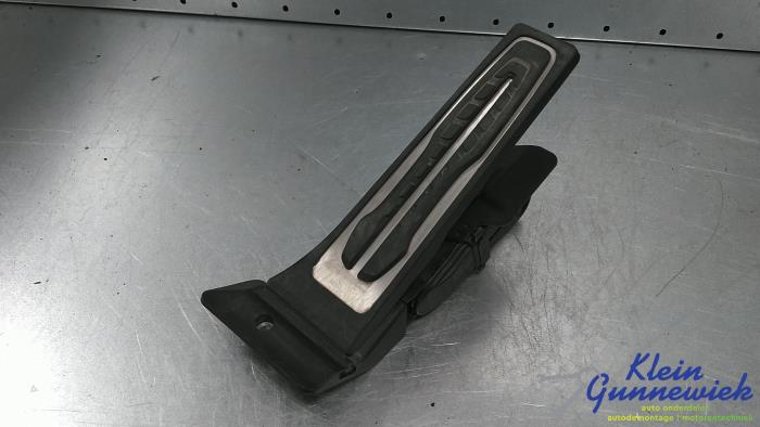 Begagnade Gaspedalsensor BMW 5-Serie Pris € 38,00 Marginaltabell erbjuds av Klein Gunnewiek Autodemontage & Motorentechniek
