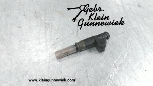 Usagé Injecteur (injection essence) BMW 1-Série Prix € 20,00 Règlement à la marge proposé par Gebr.Klein Gunnewiek Ho.BV