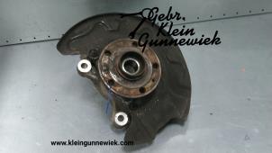 Used Knuckle, front left Volkswagen Golf Price € 125,00 Margin scheme offered by Gebr.Klein Gunnewiek Ho.BV