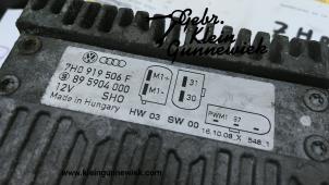 Używane Sterownik ukladu chlodzenia Volkswagen Transporter Cena € 45,00 Procedura marży oferowane przez Gebr.Klein Gunnewiek Ho.BV